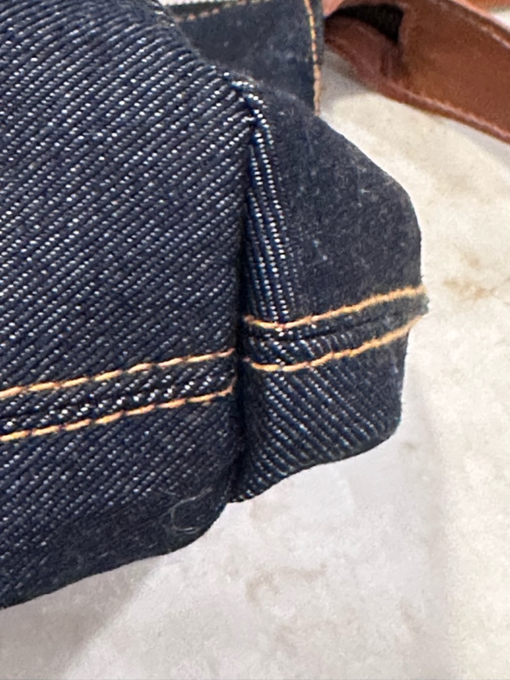 NWOT Parker Thatch Denim Charlie Bag - Picture 5 of 8